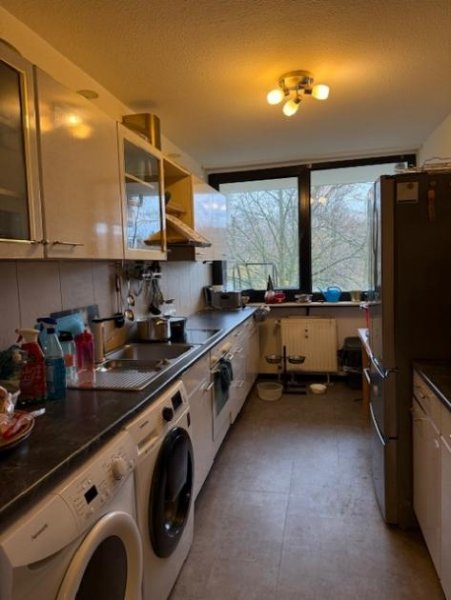 St. Augustin SANKT AUGUSTIN, schöne helle 2 Zi. Wohnung, Diele, Bad, großer Balkon, ca. 72 m² Wfl. TG-Stellplatz Wohnung mieten