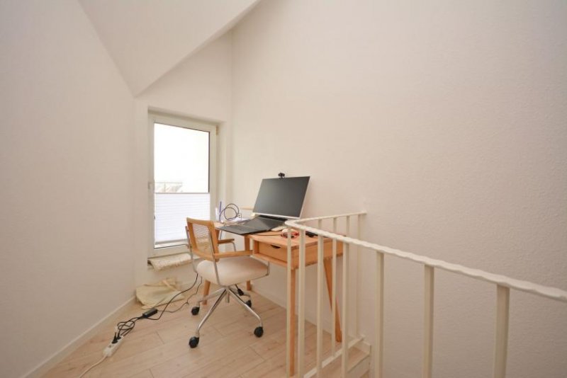 Troisdorf Charmante Maisonette-Wohnung mit Balkon in Troisdorf-Spich Wohnung mieten