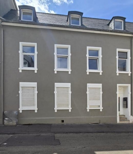 Trier Exklusive STUDIO Wohnung - Erstbezug nach hochwertiger Kernsanierung in bester Citylage! Wohnung mieten