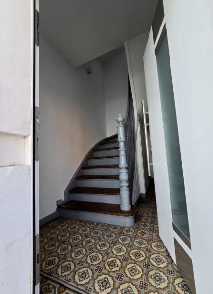 Trier Exklusive STUDIO Wohnung - Erstbezug nach hochwertiger Kernsanierung in bester Citylage! Wohnung mieten