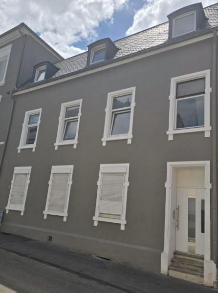 Trier Exklusive STUDIO Wohnung - Erstbezug nach hochwertiger Kernsanierung in bester Citylage! Wohnung mieten