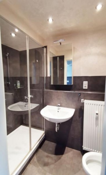 Trier Biewer * charmante DG Whg. * 1 ZKB ca. 32 renov. m² * sofort! Wohnung mieten