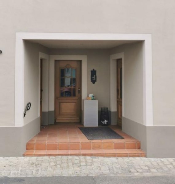 Trier Euren - Exkl. Landhauswohnung - 5 Z EBK, 2xBad, G.-WC, Balkon, ca. 150 tolle m² per 01.09.2026 Wohnung mieten