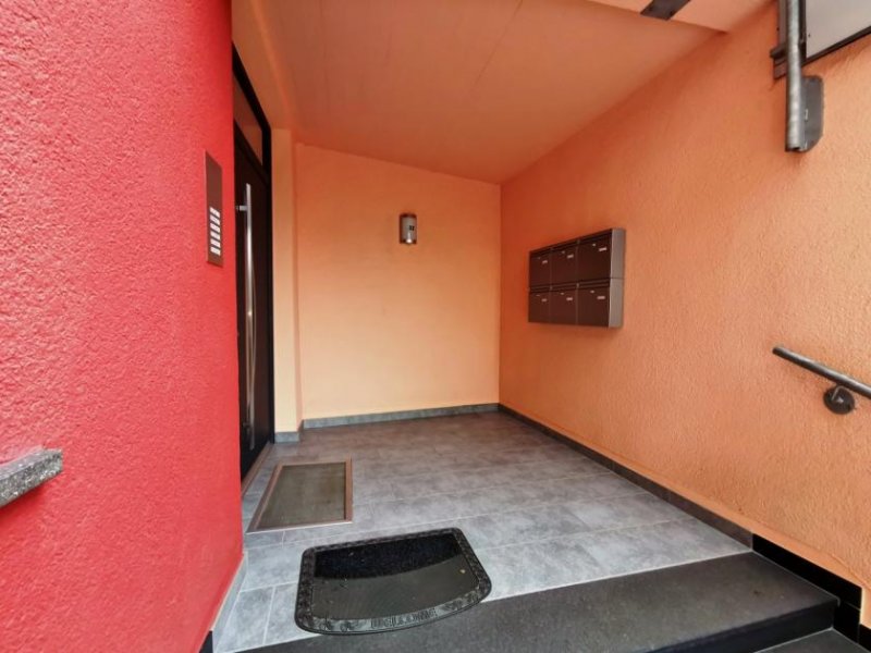Trier Modernes Stadtleben in Trier - Stilvolle 3-Zimmer-Wohnung mit Balkon und Garage Wohnung mieten