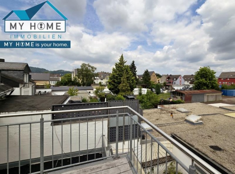 Trier Dachterrassenwohnung in Top Lage * 3 Z, neue Küche & Bad, ca. 75 m² Wohnung mieten