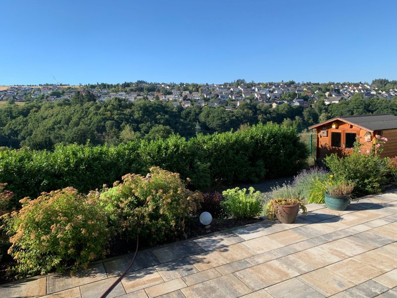 Pluwig schöne, neuwertige 3 Zimmer Küche, Bad, Garage große Terrasse, mit großem Garten Wohnung mieten