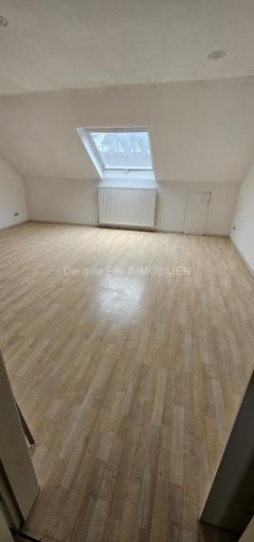 Mehring *** Reserviert *** Schöne große und gemütliche 4 -Zimmer Wohnung in Mehring Wohnung mieten