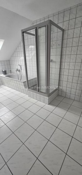 Mehring *** Reserviert *** Schöne große und gemütliche 4 -Zimmer Wohnung in Mehring Wohnung mieten