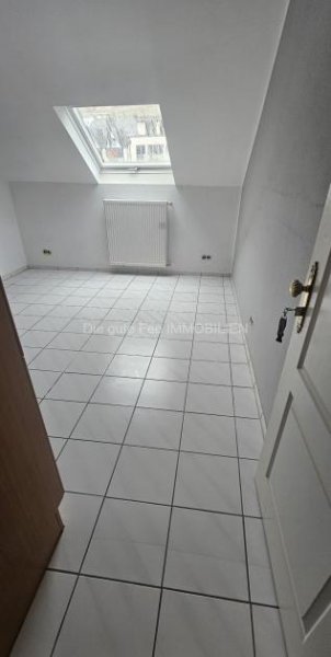 Mehring Schöne, große und gemütliche 4 -Zimmer Wohnung in Mehring Wohnung mieten