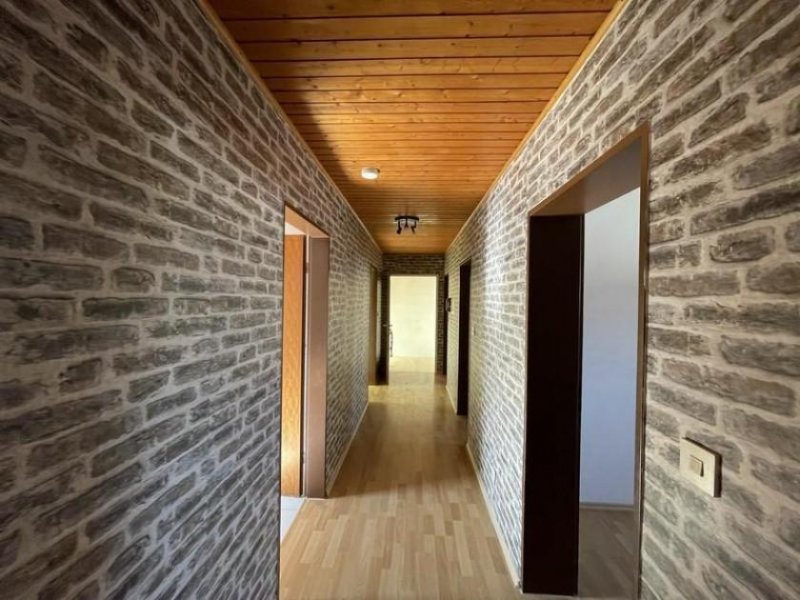 Gladbach Wittlich-Gladbach >> 4 Zimmer DG-Wohnung (ca. 96 m²) zur grosszügigen Entfaltung << Wohnung mieten