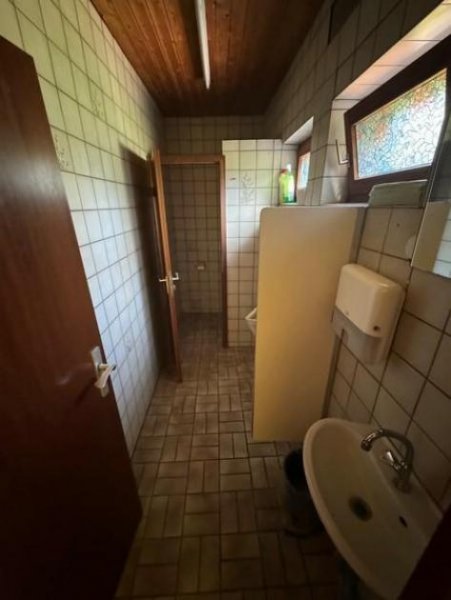 Kröv Laden oder Lokal mit Moselterrasse - Gaststätte - Gelegenheit - langfristig zu vermieten!!!! Gewerbe mieten