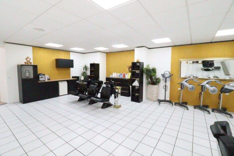 Mainz WRS Immobilien - Friseurgeschäft in der Altstadt von Mainz - komplett ausgestattet Gewerbe mieten