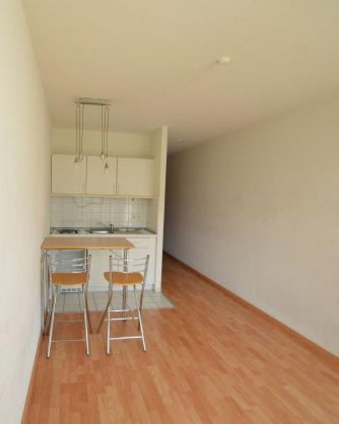 Mainz Studenten aufgepaßt: APARTMENT TEILMÖBL. MIT BALKON (Hochpaterre) IN KLEINER WOHNEINHEIT IN UNI-NÄHE Wohnung mieten