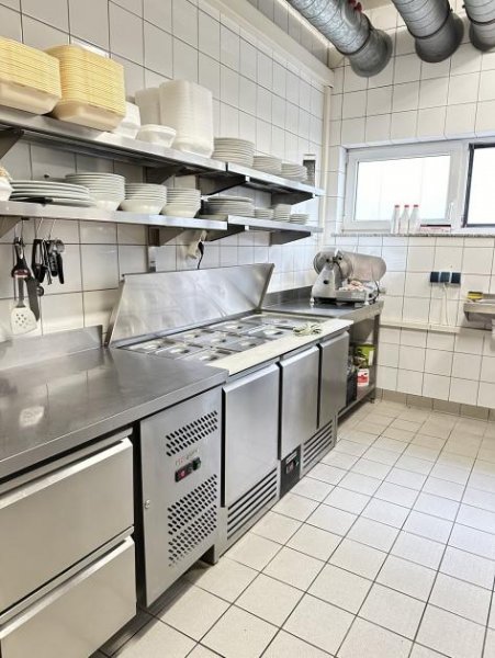 Mainz Traum vom eigenen Restaurant? Übernahme gut laufender Gastro in Mainz-Hechtsheim (Gewerbegebiet) Gewerbe mieten