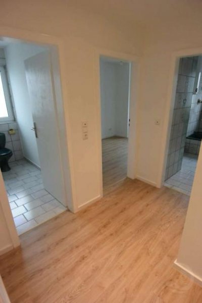 Mainz-Kastel Helle 4-Zimmer Wohnung in ruhiger Seitenstraße Wohnung mieten