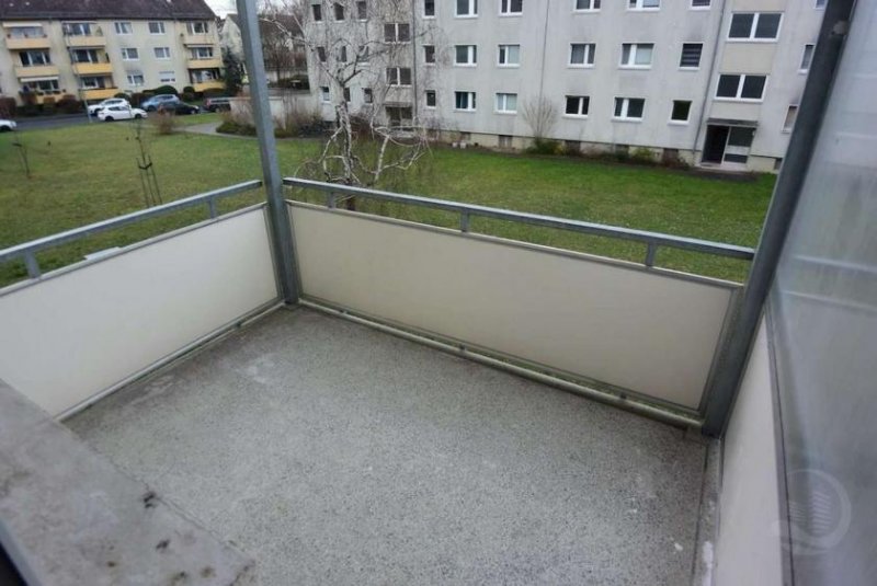 Mainz-Kastel Helle 4-Zimmer Wohnung in ruhiger Seitenstraße Wohnung mieten