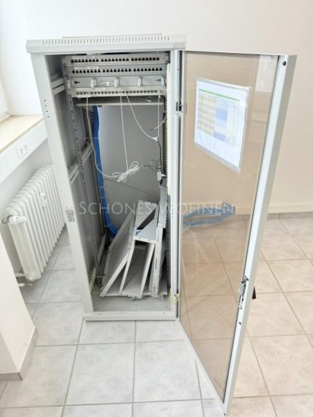 Bodenheim attraktive Bürofläche mit Archiv/Lager | Bodenheim Gewerbe mieten