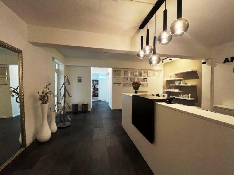 Montabaur Montabaur, Büro-/Praxisräume mit Schlossblick *VIRTUELLE 360° BESICHTIGUNG AUF ANFRAGE* Gewerbe mieten