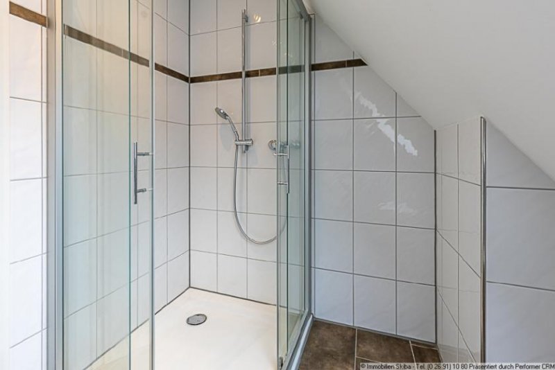 Acht 3-Zimmer-Wohnung auf zwei Etagen in Oberbaar zwischen Mayen und Adenau Wohnung mieten