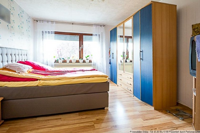 Hirten Helle 3-Z.-Wohnung mit eigenem Eingang, Balkon und Garten in Hirten bei Mayen Wohnung mieten