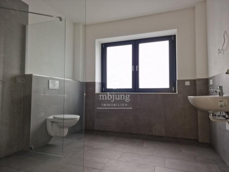 Zell (Mosel) *** Moderne 2-Raum-Wohnung mit großem Balkon 06 *** Wohnung mieten