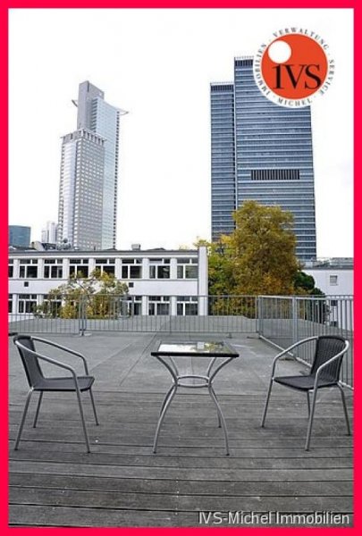 Frankfurt am Main ** Westend **
Hübsch eingerichtetes 1 Zi. Apartment mit Balkon Nähe Messeturm! Wohnung mieten
