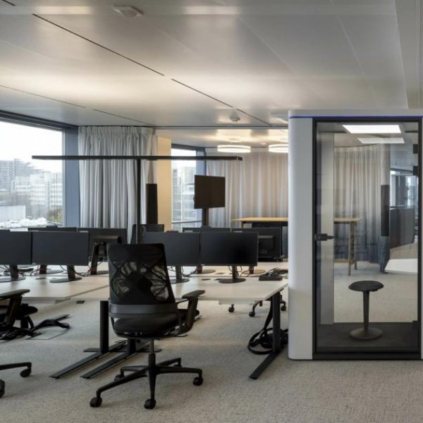 Frankfurt am Main ATIK: Moderne Büroflächen im Erdgeschoss - Willkommen im THE PEAK - provisionsfrei Gewerbe mieten