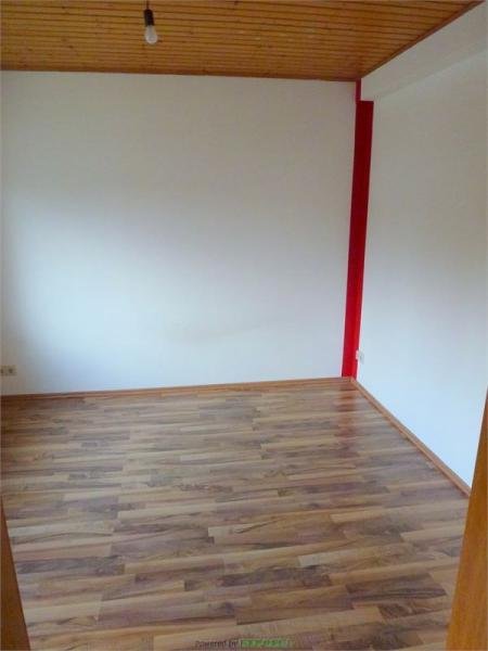 Friedberg (Hessen) Gepflegte 3 Zi. Whg. mit Balkon und Garten Wohnung mieten