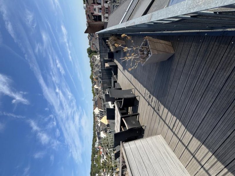 Bad Nauheim Nachmieter gesucht: 4-Zimmer-Wohnung mit großer Dachterrasse in Bad Nauheim Wohnung mieten