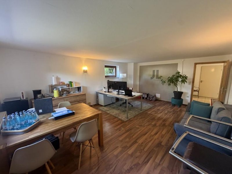 Aschaffenburg DIETZ: Neu renoviertes 1-Zimmer Büro im Souterrain mit eigenem Eingang! Gewerbe mieten