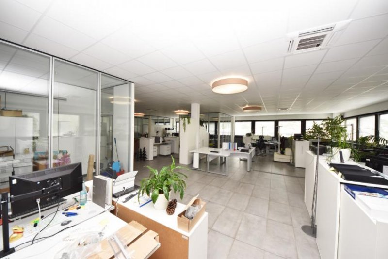 Elsenfeld DIETZ: PROVISIONSFREI Modernisierte Büroetage mit 300m² Bürofläche zur Vermietung! Viele Parkplätze! Gewerbe mieten