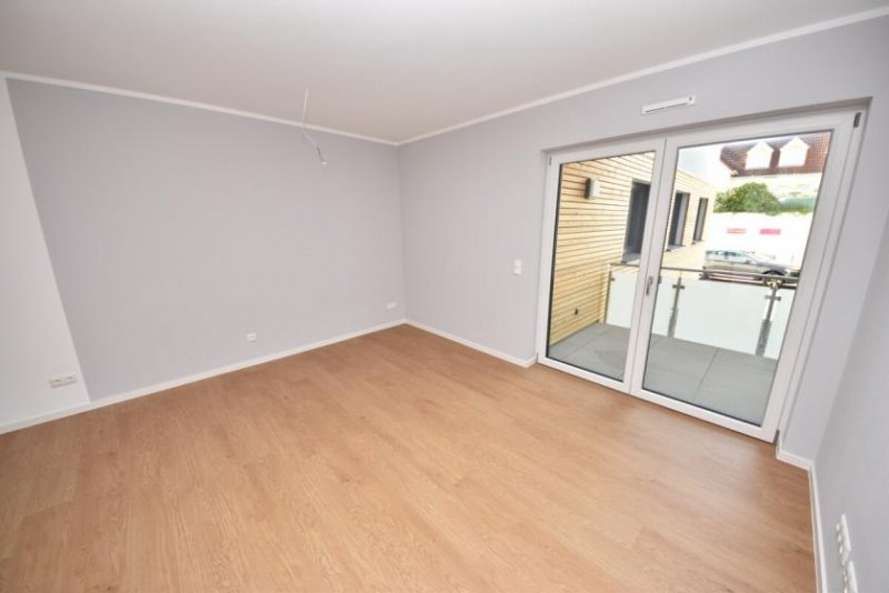 Elsenfeld HAUS PAULA! Neubauwohnung mit Balkon! Luftwasserwärmepumpe - Aufzug - Tiefgarage Wohnung mieten