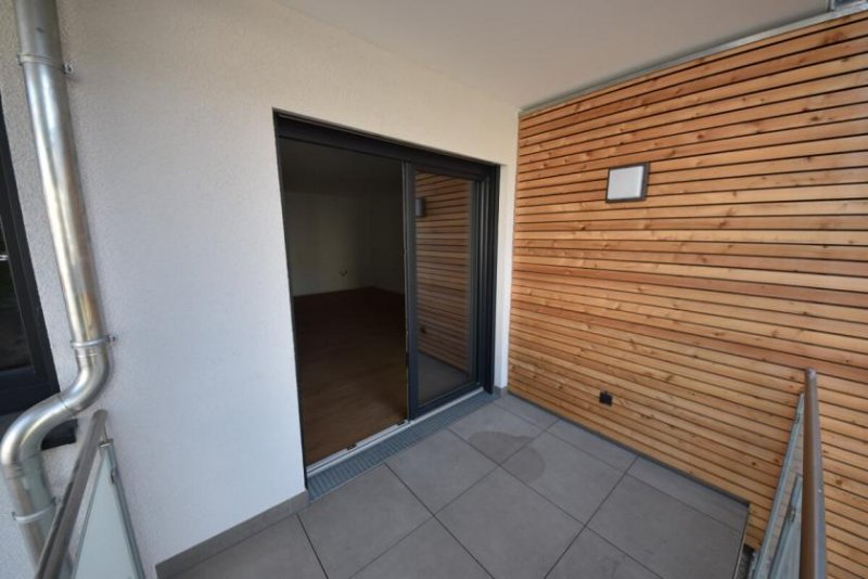 Elsenfeld **RESERVIERT**HAUS PAULA! Neubauwohnung im Erdgeschoss! Luftwasserwärmepumpe - Aufzug - Tiefgarage Wohnung mieten