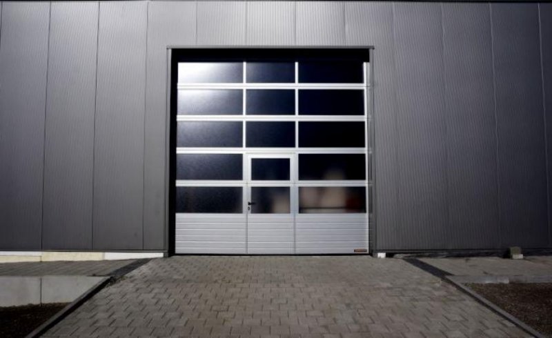 Elsenfeld **VERMIETET**DIETZ: Barrierefreie Einfahrt 4,- VHB pro m² - provisionsfreie Gewerbehalle Gewerbe mieten