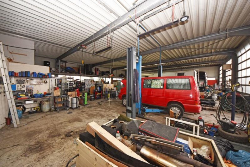 Kleinwallstadt DIETZ: Gewerbehalle mit Büroflächen im Gewerbegebiet von Kleinwallstadt zu vermieten! Gewerbe mieten