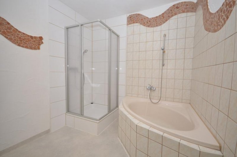Leidersbach DIETZ: KOMPLETT-MÖBLIERTE 2-Zimmer-Wohnung! Möbelbilder folgen! Leidersbach Wohnung mieten