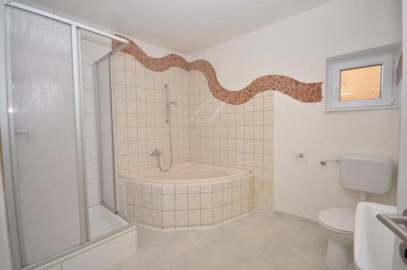 Leidersbach DIETZ: KOMPLETT-MÖBLIERTE 2-Zimmer-Wohnung! Möbelbilder folgen! Leidersbach Wohnung mieten