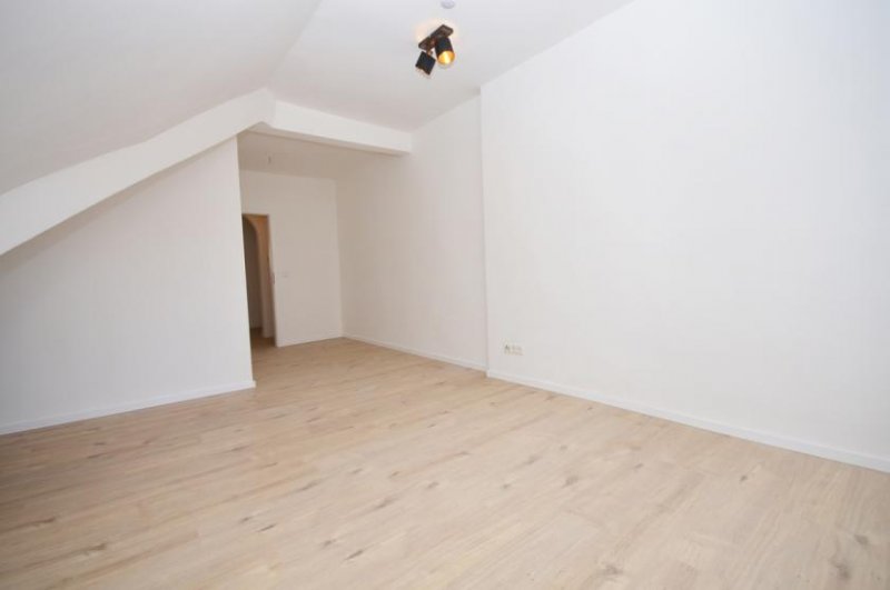 Leidersbach DIETZ: KOMPLETT-MÖBLIERTE 2-Zimmer-Wohnung! Möbelbilder folgen! Leidersbach Wohnung mieten