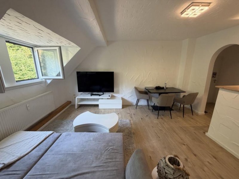 Leidersbach DIETZ: VOLL-MÖBLIERTE 2-Zimmer-Wohnung! Möbelbilder folgen! Leidersbach Wohnung mieten