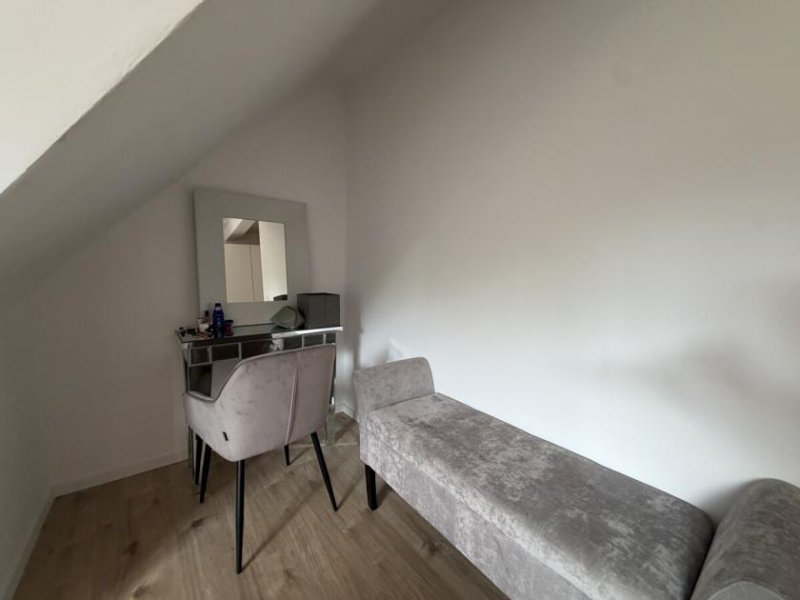 Leidersbach DIETZ: VOLL-MÖBLIERTE 2-Zimmer-Wohnung! Möbelbilder folgen! Leidersbach Wohnung mieten