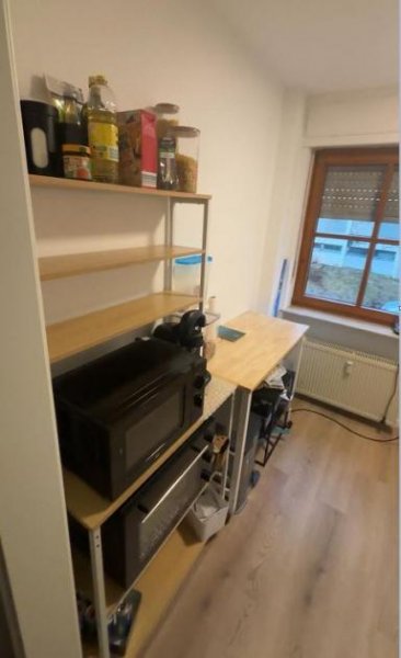 Heigenbrücken DIETZ: Neu-renovierte 1-Zimmer-Wohnung mit Balkon, Einbauküche, optionale Garage in Heigenbrücken! Wohnung mieten