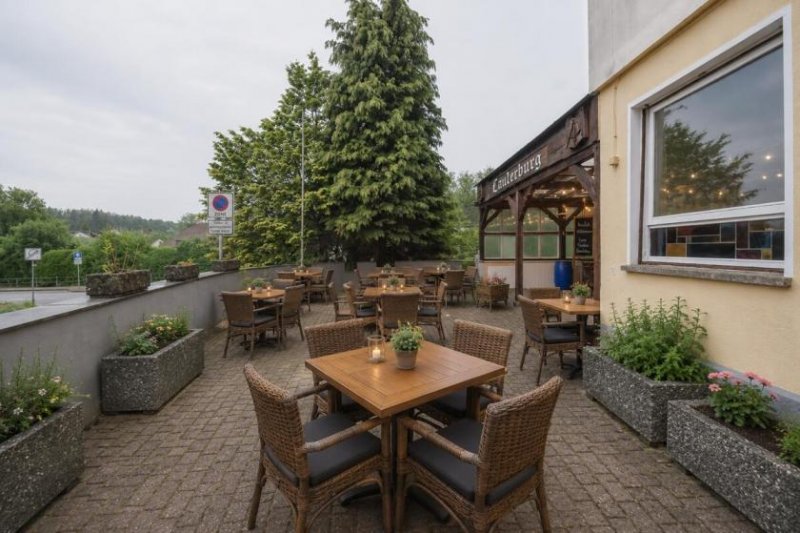 Sailauf DIETZ: Zentral gelegene Gaststätte mit Biergarten-Terrasse in Sailauf - Hauptstraße viele Parkplätze Gewerbe mieten