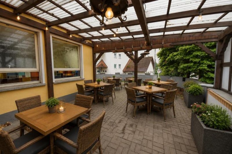 Sailauf DIETZ: Zentral gelegene Gaststätte mit Biergarten-Terrasse in Sailauf - Hauptstraße viele Parkplätze Gewerbe mieten