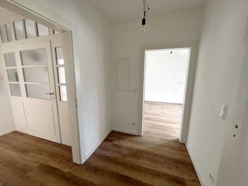 Darmstadt Erstbezug nach Sanierung: Helle 3-Zi.-Wohnung, optional EBK & Top-Dämmung – ideal für 1-2 Personen Wohnung mieten