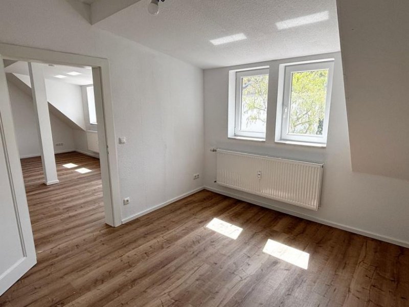 Darmstadt Erstbezug nach Sanierung: Helle 3-Zi.-Wohnung, optional EBK & Top-Dämmung – ideal für 1-2 Personen Wohnung mieten