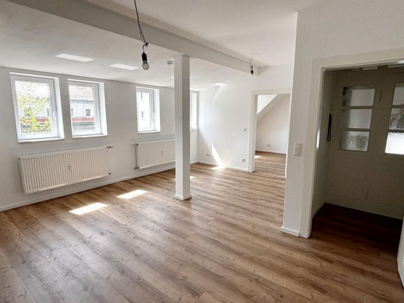 Darmstadt Erstbezug nach Sanierung: Helle 3-Zi.-Wohnung, optional EBK & Top-Dämmung – ideal für 1-2 Personen Wohnung mieten
