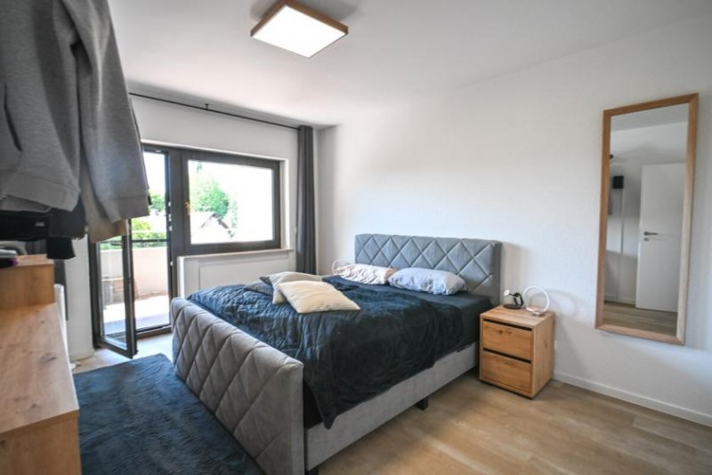 Reinheim DIETZ: TOP-Modernisierte 2-Zimmer-Wohnung im 3. Obergeschoss mit Balkon und Kellerraum Wohnung mieten