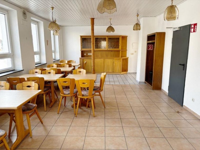 Bickenbach (Landkreis Darmstadt-Dieburg) Vielseitig nutzbares Wohn-/Geschäftshaus – ideal für die verschiedensten Betreiberkonzepte Gewerbe mieten