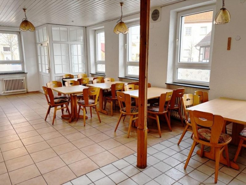 Bickenbach (Landkreis Darmstadt-Dieburg) Vielseitig nutzbares Wohn-/Geschäftshaus – ideal für die verschiedensten Betreiberkonzepte Gewerbe mieten