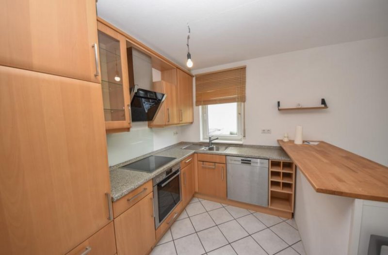 Dieburg DIETZ: Einzugsbereite 2-Zimmer-Terrassenwohnung, eigener Garten, Einbauküche und Parkplatz! Wohnung mieten